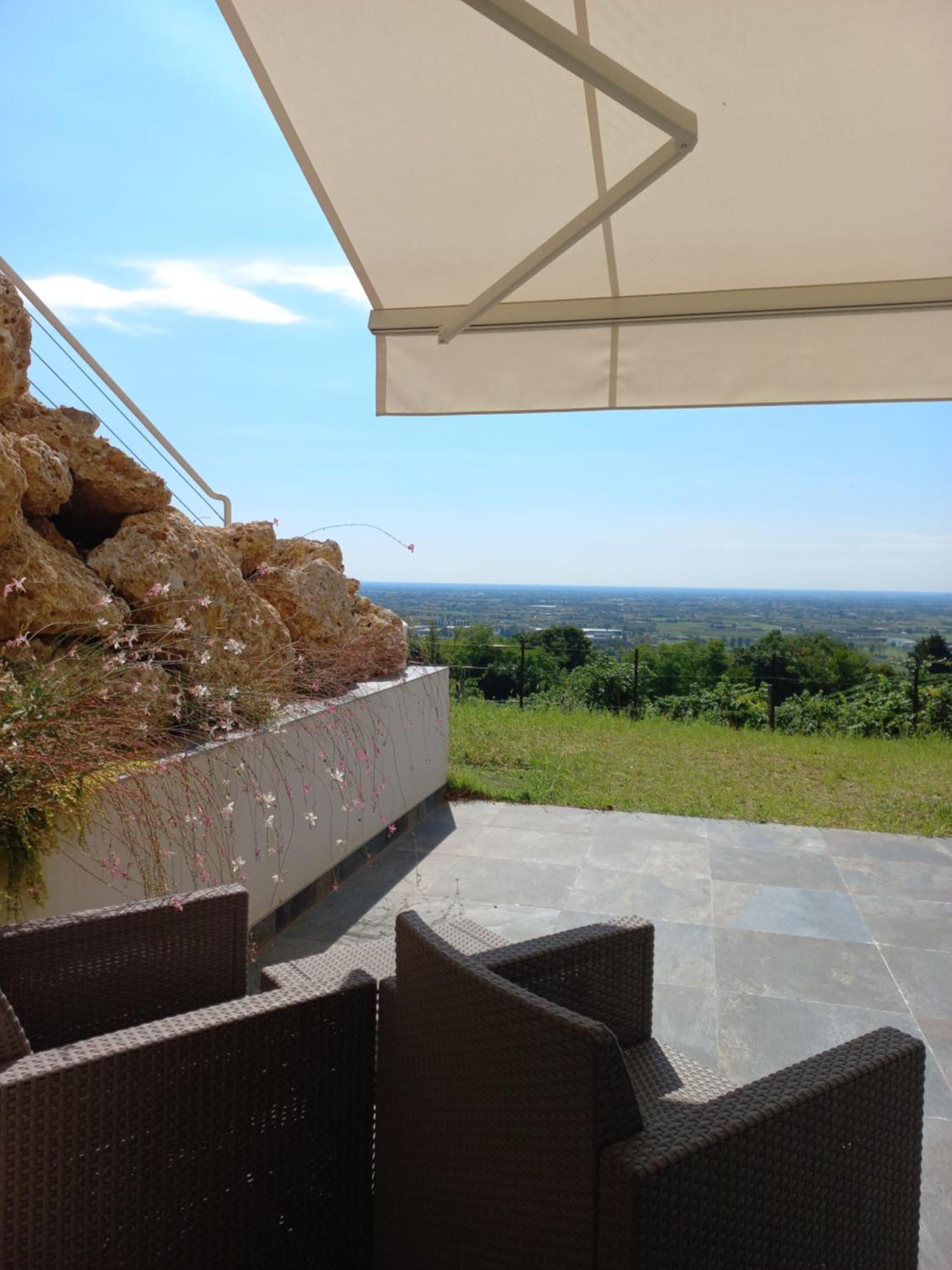 Terrazza San Vettore Camere Con Colazione, Relax In Collina Con Vista Sui Vigneti Docg Asolo Maser Exterior photo